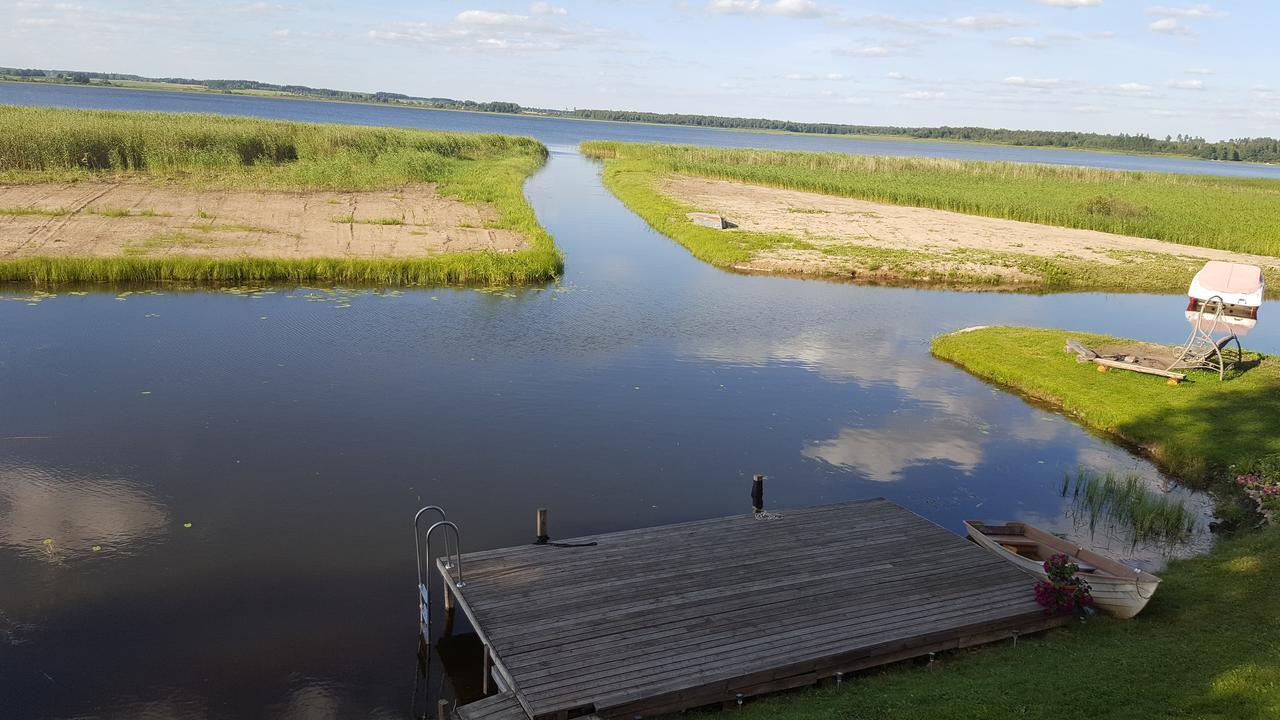 Oksa Puhkemaja Guest House Voru Bagian luar foto